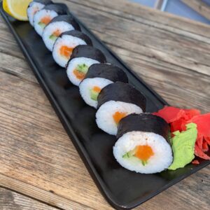 Salmon and Cucumber roll